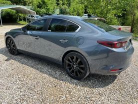 2022 MAZDA MAZDA3 SEDAN 4-CYL, SKYACTIV-G, 2.5 LITER CARBON EDITION SEDAN 4D at T&T Repairables - used car dealership in Spencer, Indiana.