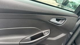 2018 Ford Focus - Image 12