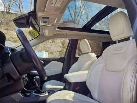 2018 JEEP CHEROKEE SUV V6, 3.2 LITER OVERLAND SPORT UTILITY 4D