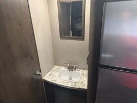 2021 JAYCO JAY FLIGHT SLX RV - 264BH at T&T Repairables - used car dealership in Spencer, Indiana.