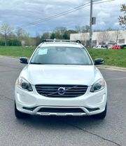 2017 VOLVO XC60 SUV 4-CYL, DRV-E, TURBO, 2.0L T6 DYNAMIC SPORT UTILITY 4D