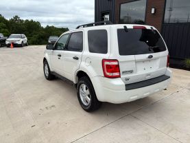 2010 FORD ESCAPE SUV 4-CYL, 2.5 LITER XLT SPORT UTILITY 4D