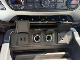 2017 GMC SIERRA 1500 CREW CAB PICKUP V8, ECOTEC3, 5.3 LITER SLT PICKUP 4D 6 1/2 FT