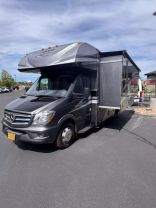 2017 JAYCO MELBOURNE - - 24M
