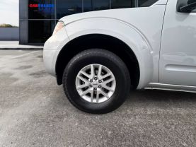 2018 Nissan Frontier Crew Cab Sv Pickup 4d 5 Ft - Image 14