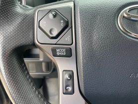 2017 TOYOTA TACOMA DOUBLE CAB SR5 PICKUP 4D 5 FT