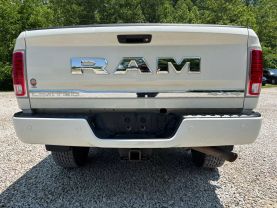2016 RAM 2500 CREW CAB PICKUP V8, HEMI, 6.4 LITER LARAMIE LIMITED PICKUP 4D 6 1/3 FT at T&T Repairables - used car dealership in Spencer, Indiana.