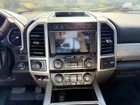 2019 FORD F350 SUPER DUTY CREW CAB PICKUP V8, TURBO DIESEL, 6.7 LITER LARIAT PICKUP 4D 6 3/4 FT