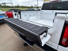 2024 GMC SIERRA 1500 CREW CAB PICKUP V8, ECOTEC3, DFM, 5.3 LITER SLT PICKUP 4D 5 3/4 FT