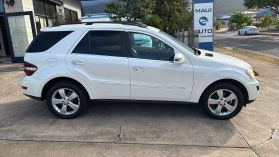 2011 MERCEDES-BENZ M-CLASS SUV V6, 3.5 LITER ML 350 SPORT UTILITY 4D