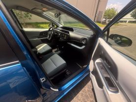 2013 TOYOTA PRIUS C HATCHBACK 4-CYL, HYBRID, 1.5 LITER THREE HATCHBACK 4D