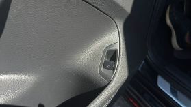 2018 Volkswagen Passat - Image 13