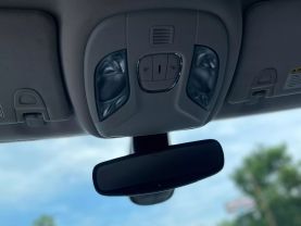2018 Jeep Compass - Image 16