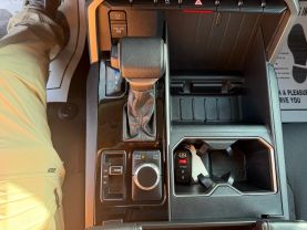 2022 TOYOTA TUNDRA CREWMAX