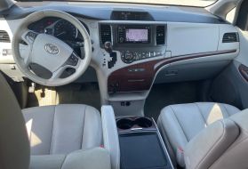 2014 TOYOTA SIENNA VAN V6, 3.5 LITER XLE MINIVAN 4D