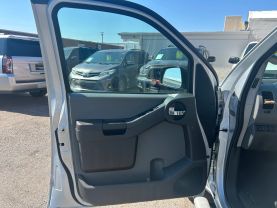 2015 NISSAN XTERRA SUV V6, 4.0 LITER S SPORT UTILITY 4D