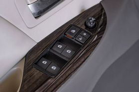 2020 TOYOTA SIENNA VAN V6, 3.5 LITER XLE MINIVAN 4D