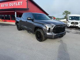 2022 TOYOTA TUNDRA CREWMAX