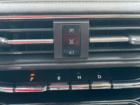 2020 LINCOLN CORSAIR SUV 4-CYL, TURBO, 2.0 LITER SPORT UTILITY 4D at T&T Repairables - used car dealership in Spencer, Indiana.