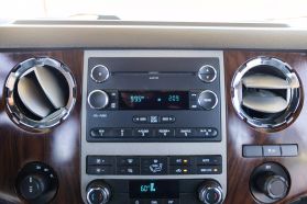 2011 FORD F250 SUPER DUTY CREW CAB PICKUP V8, TURBO DIESEL, 6.7L LARIAT PICKUP 4D 6 3/4 FT