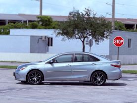 2017 TOYOTA CAMRY
