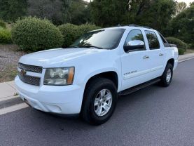 2007 CHEVROLET AVALANCHE LTZ SPORT UTILITY PICKUP 4D 5 1/4 FT