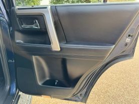 2018 TOYOTA 4RUNNER SUV V6, 4.0 LITER SR5 SPORT UTILITY 4D