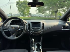 2017 CHEVROLET CRUZE SEDAN 4-CYL, TURBO, 1.4 LITER LT SEDAN 4D
