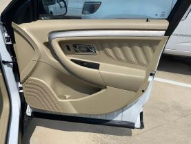2015 FORD TAURUS SEDAN V6, 3.5 LITER SE SEDAN 4D at Motors On Wheels - used car dealership in Houston, Texas.