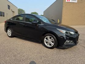 2017 CHEVROLET CRUZE SEDAN 4-CYL, TURBO, 1.4 LITER LT SEDAN 4D