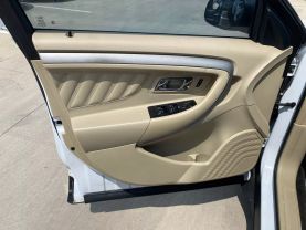 2015 FORD TAURUS SEDAN V6, 3.5 LITER SE SEDAN 4D at Motors On Wheels - used car dealership in Houston, Texas.