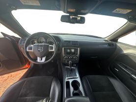 2014 DODGE CHALLENGER COUPE V8, HEMI, 5.7 LITER R/T CLASSIC COUPE 2D