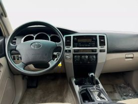 2005 TOYOTA 4RUNNER SUV V6, 4.0 LITER SR5 SPORT UTILITY 4D
