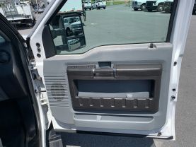 2015 FORD F250 SUPER DUTY 8FT KNAPHEIDE SERVICE BED TRUCK WITH 1,000 LBS LIFT GATE SERVICE/UTILITY TRUCKS V8, FLEX FUEL, 6.2 LITER XL PICKUP 2D 8 FT - Eddies Auto Sales