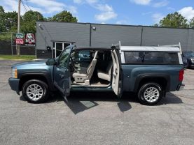 2013 CHEVROLET SILVERADO 1500 EXTENDED CAB PICKUP V8, FLEX FUEL, 5.3 LITER LTZ PICKUP 4D 6 1/2 FT