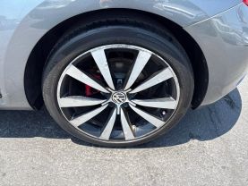 2012 VOLKSWAGEN BEETLE HATCHBACK 4-CYL, TURBO, PZEV, 2.0 LITER 2.0T TURBO HATCHBACK 2D