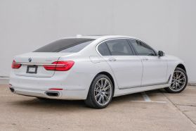 2016 Bmw 7 Series - Image 8