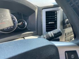 2010 Jeep Grand Cherokee - Image 10