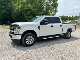 2022 FORD F250 SUPER DUTY CREW CAB PICKUP V8, 7.3 LITER XL PICKUP 4D 6 3/4 FT at T&T Repairables - used car dealership in Spencer, Indiana.
