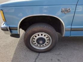 1984 CHEVROLET S10 PICKUP - BASE EXT CAB 4WD
