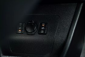 2012 TOYOTA PRIUS PLUG-IN HYBRID HATCHBACK 4-CYL, HYBRID, 1.8 LITER HATCHBACK 4D