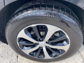2017 KIA SORENTO SUV V6, GDI, 3.3 LITER EX SPORT UTILITY 4D