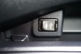2018 TOYOTA PRIUS C HATCHBACK 4-CYL, HYBRID, 1.5 LITER TWO HATCHBACK 4D