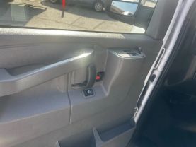 2018 CHEVROLET EXPRESS 2500 PASSENGER PASSENGER V8, FLEX FUEL, 6.0 LITER LT VAN 3D