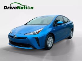 2021 TOYOTA PRIUS HATCHBACK 4-CYL, HYBRID, 1.8 LITER LE HATCHBACK 4D