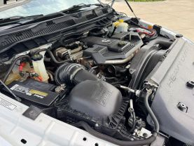 2017 RAM 5500 CREW CAB & CHASSIS CAB CHASSIS 6-CYL, TURBO DSL, 6.7L TRADESMAN CAB & CHASSIS 4D