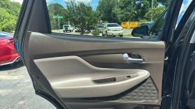 2019 Hyundai Santa Fe - Image 14