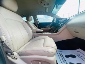 2014 BUICK LACROSSE SEDAN V6, 3.6 LITER LEATHER SEDAN 4D