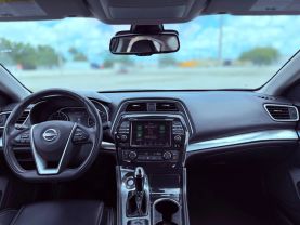 2023 NISSAN MAXIMA