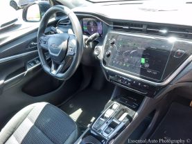 -2023 Chevrolet Bolt Euv - Image 16